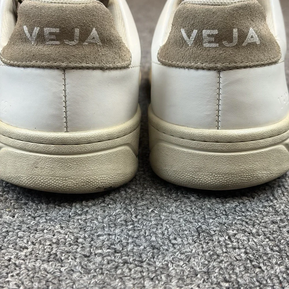 Veja Women's Esplar Logo V-12 Lace Up Sneakers Extra White/Sable Shoes Size 8 US
